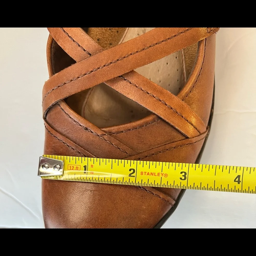 Cobb Hill by New Balance Criss Criss Brown Leather Flats Size 10M